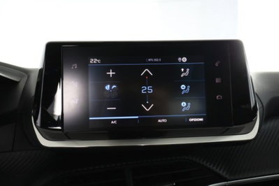 Peugeot 2008 PureTech 100 S&S Allure (11)