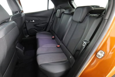 Peugeot 2008 PureTech 100 S&S Allure (3)