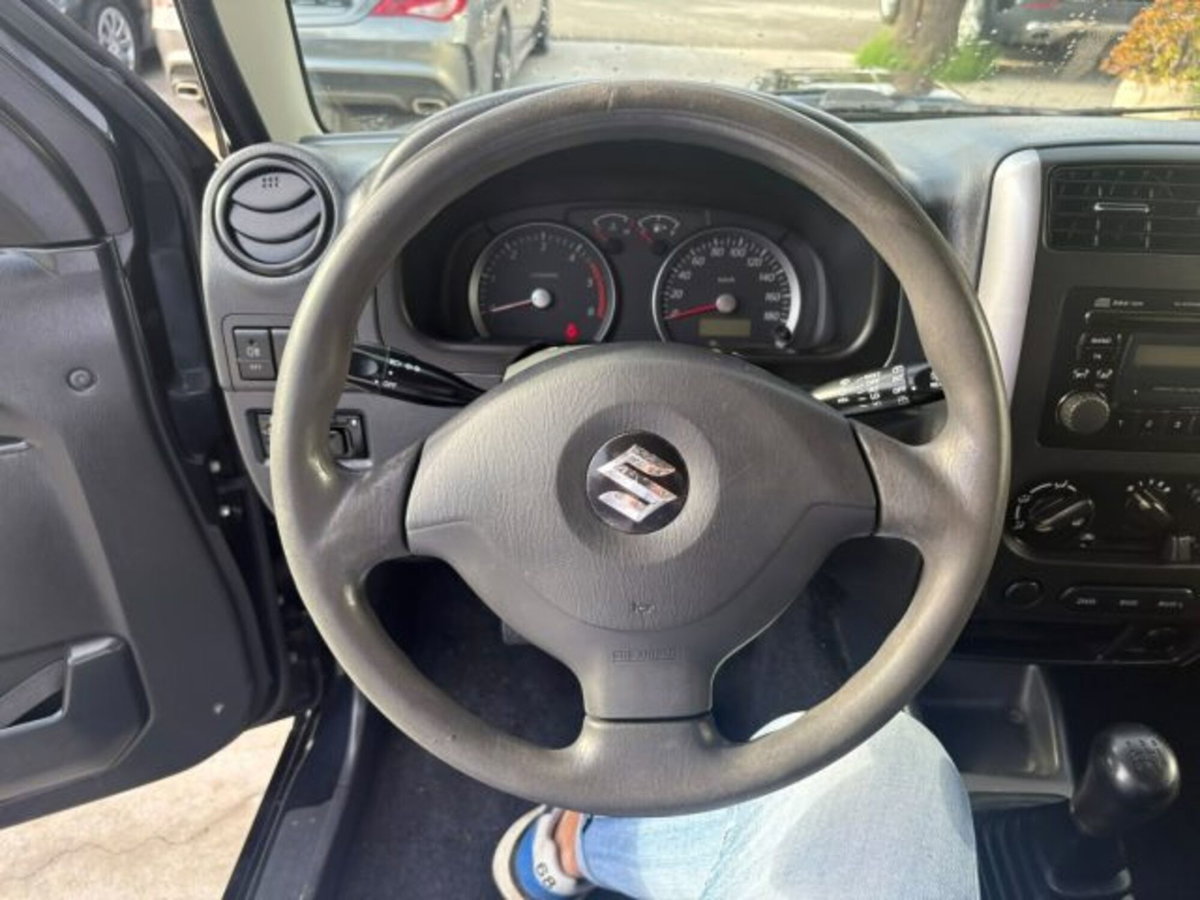 Suzuki Jimny 1.5 DDiS cat 4WD JLX Più (10)