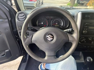 Suzuki Jimny 1.5 DDiS cat 4WD JLX Più (10)