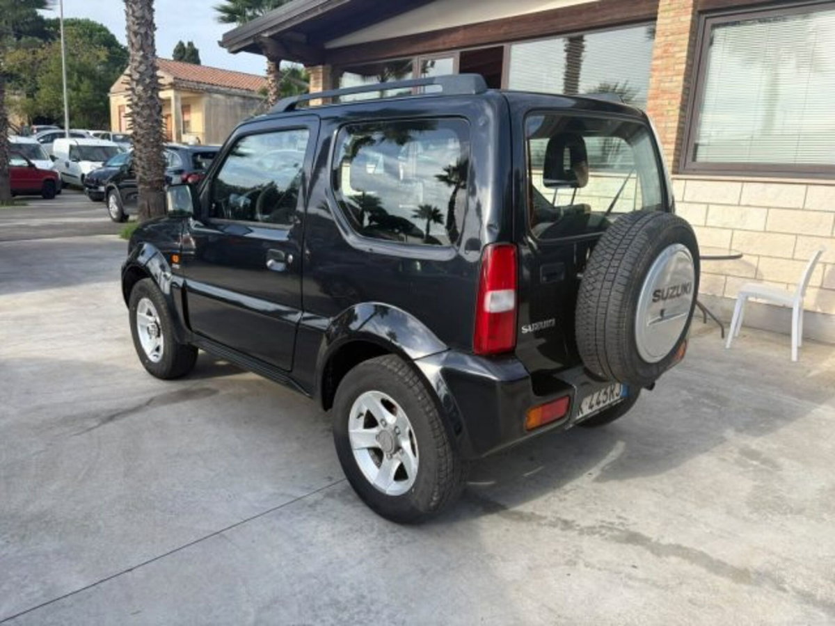 Suzuki Jimny 1.5 DDiS cat 4WD JLX Più (4)