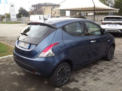 Lancia Ypsilon 1.0 FireFly 5 porte S&S Hybrid Ecochic A. Ferretti (5)