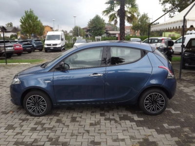 Lancia Ypsilon 1.0 FireFly 5 porte S&S Hybrid Ecochic A. Ferretti (7)