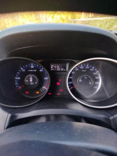 Hyundai ix35 1.7 CRDi 2WD Comfort (9)