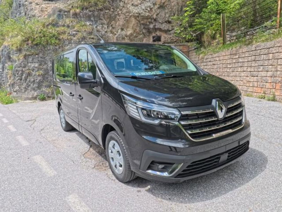 Renault Trafic Furgone BluedCi 150CV EDC PL-TN SpaceClass (11)