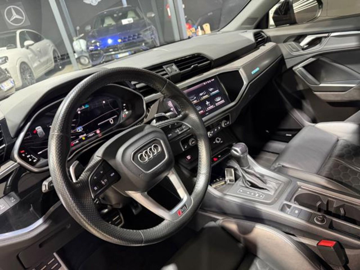 Audi RS Q3 Sportback 2.5 quattro s-tronic (12)