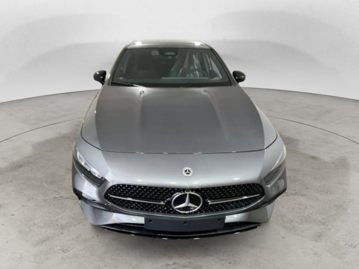 Mercedes-Benz CLA 200 d AMG Line Advanced Plus auto (2)