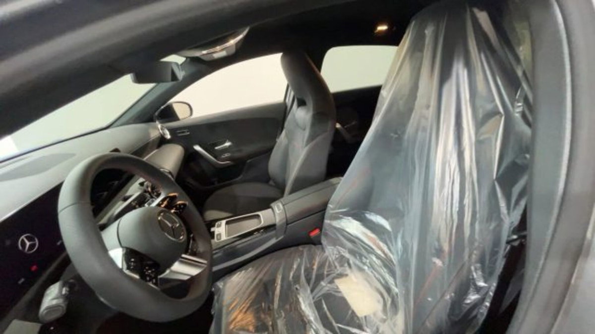 Mercedes-Benz CLA 200 d AMG Line Advanced Plus auto (11)