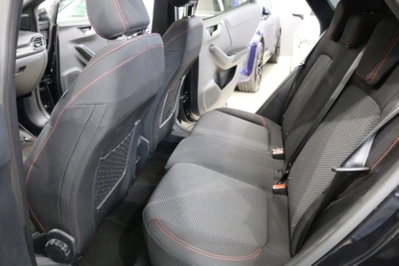 Ford Puma 1.0 EcoBoost Hybrid 125 CV S&S aut. ST-Line Design (16)