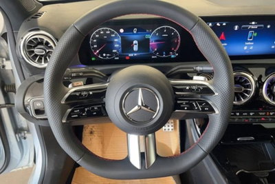 Mercedes-Benz CLA 200 d AMG Line Advanced Plus auto (13)