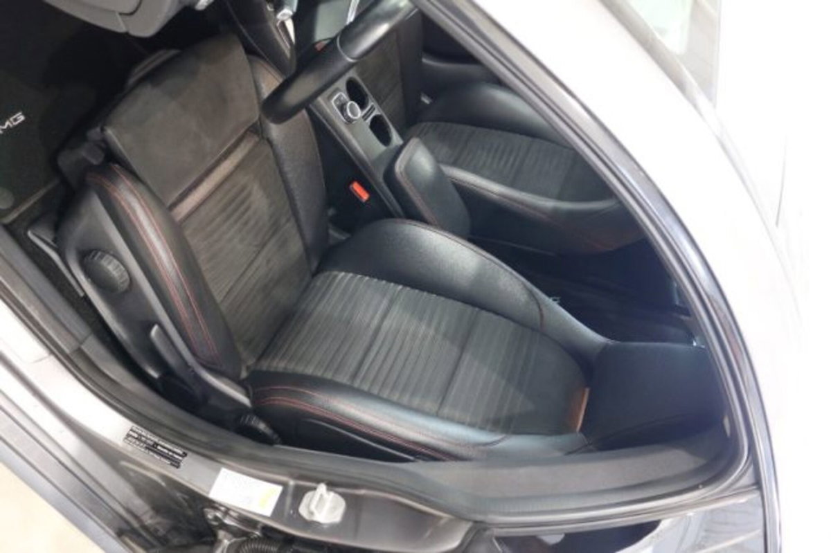 Mercedes-Benz CLA Shooting Brake 250 Premium (10)
