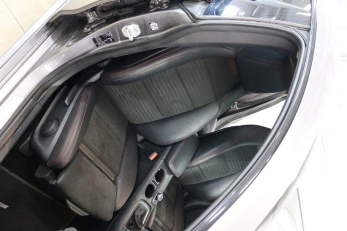 Mercedes-Benz CLA Shooting Brake 250 Premium (11)