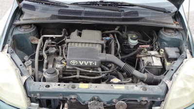 Toyota Yaris 16V cat 3 porte (12)