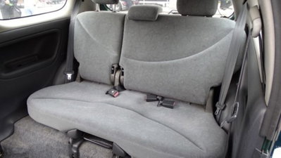 Toyota Yaris 16V cat 3 porte (14)