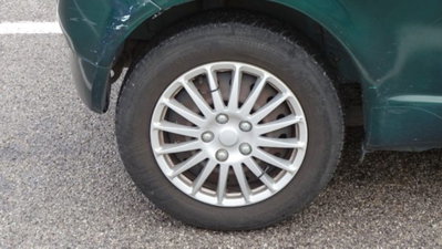 Toyota Yaris 16V cat 3 porte (20)
