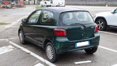 Toyota Yaris 16V cat 3 porte (5)