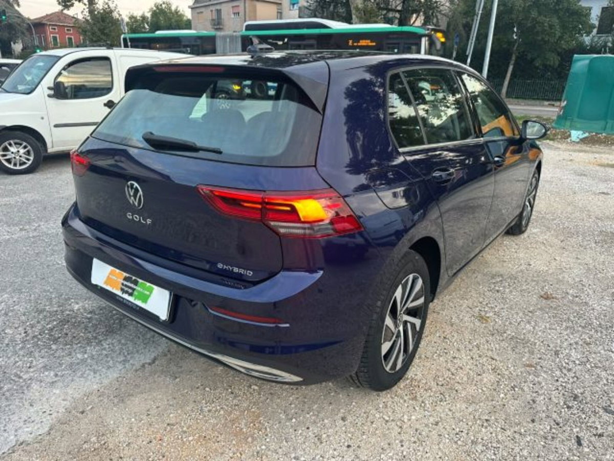 Volkswagen Golf 1.4 TSI eHYBRID 204 CV DSG Style (3)