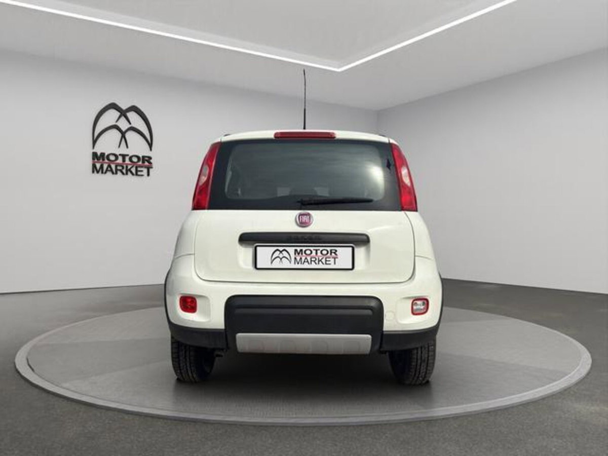 Fiat Panda 1.3 MJT 95 CV S&S 4x4 (6)