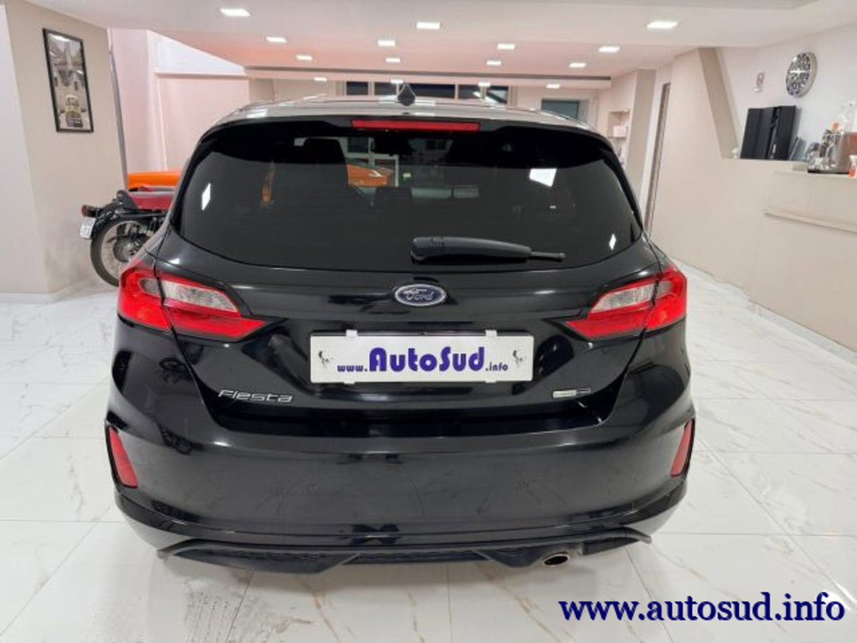 Ford Fiesta 1.0 Ecoboost Hybrid 125 CV DCT 5 porte ST-Line (5)