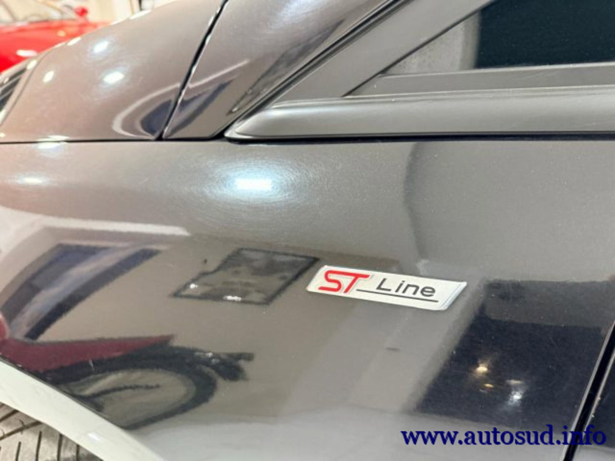 Ford Fiesta 1.0 Ecoboost Hybrid 125 CV DCT 5 porte ST-Line (9)