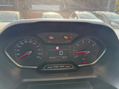 Peugeot Rifter Long 1.5 bluehdi GT 130cv eat8 (10)