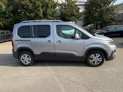 Peugeot Rifter Long 1.5 bluehdi GT 130cv eat8 (4)