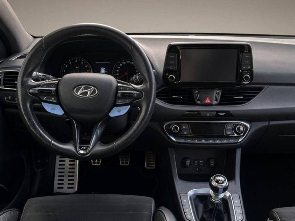 Hyundai i30 Fastback 2.0 T-GDI 275 CV N Performance (15)
