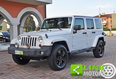Jeep Wrangler Unlimited 2.8 CRD DPF Sahara Auto usata