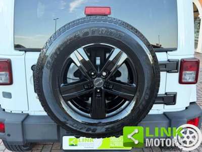 Jeep Wrangler Unlimited 2.8 CRD DPF Sahara Auto (20)