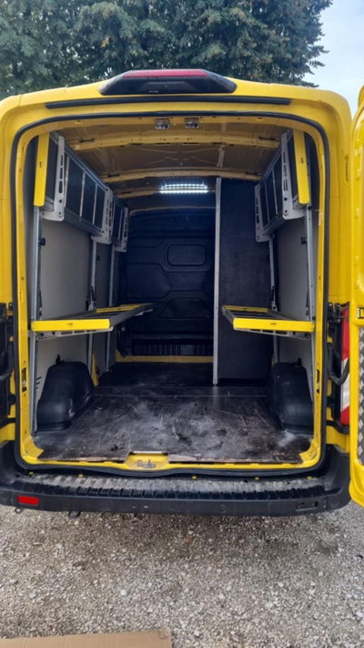 Ford Transit Furgone 350 2.0TDCi EcoBlue MHEV 130CV PL-TM Furgone Titan. (18)