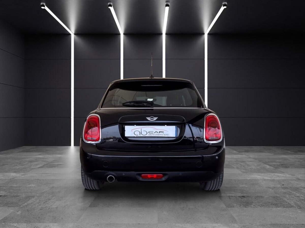 MINI Mini 1.5 Cooper D Boost 5 porte (5)