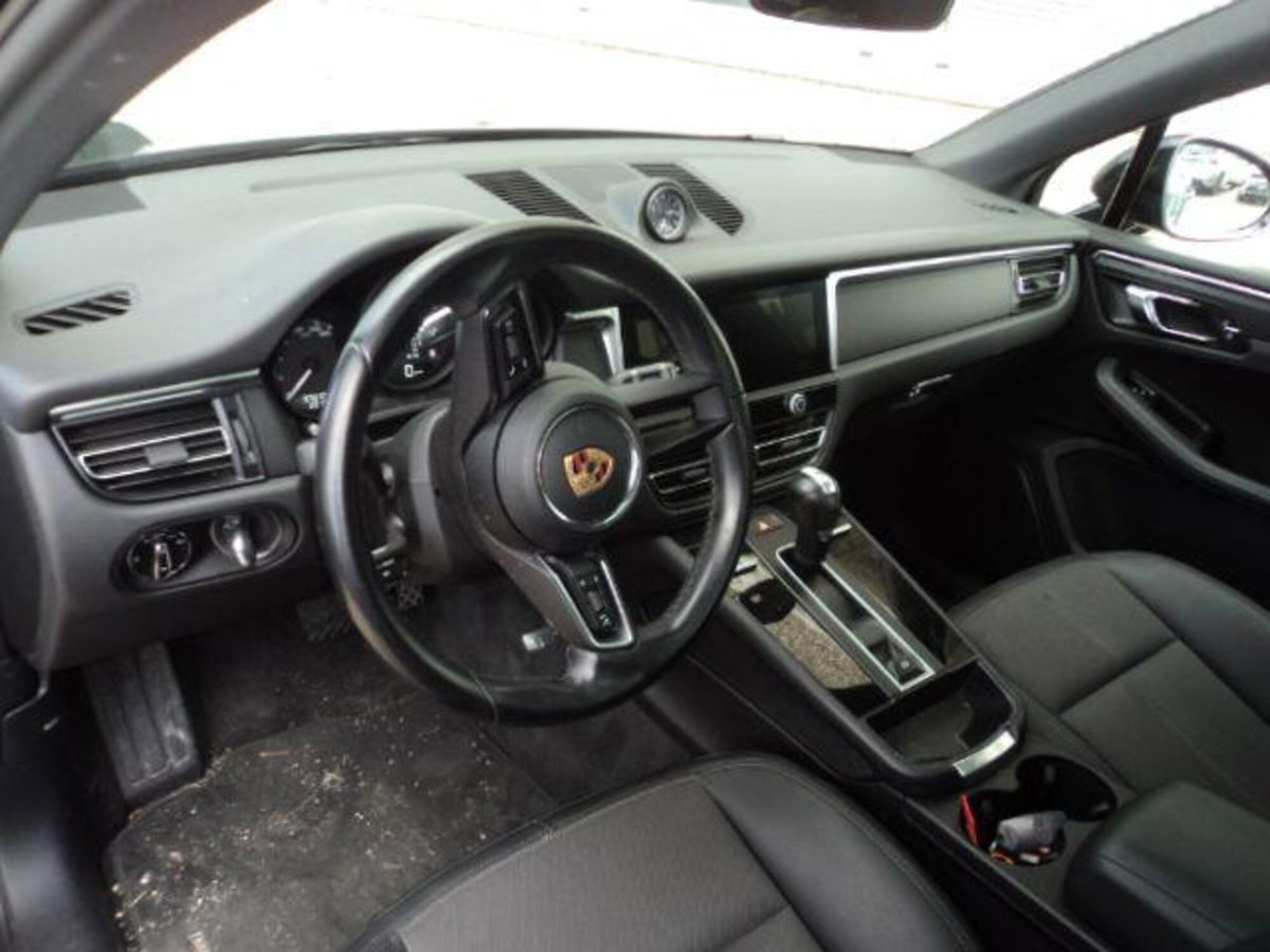 Porsche Macan 2.0 265cv pdk (9)