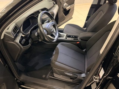 Audi Q3 35 TDI quattro S tronic Business Advanced (9)