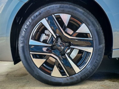 Peugeot 208 50 kWh Allure (19)
