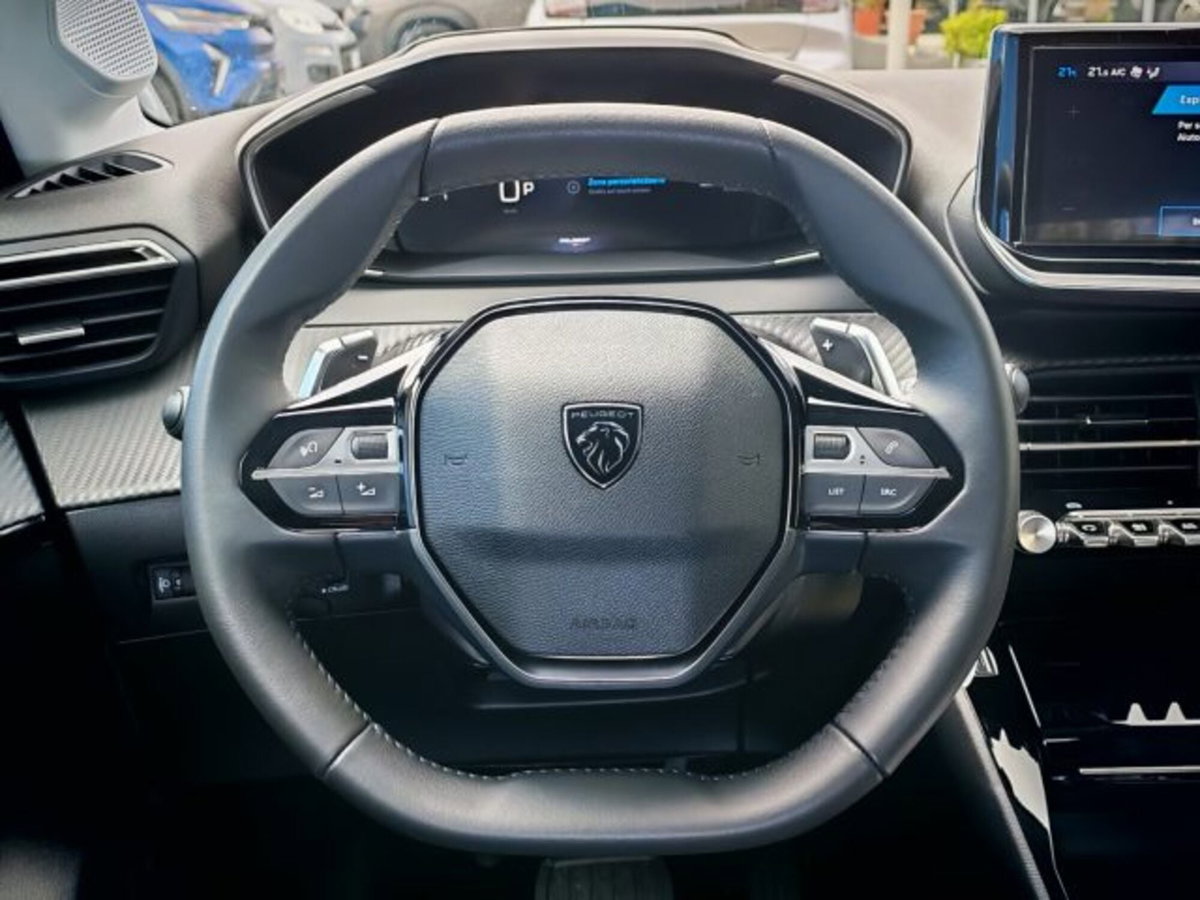 Peugeot 208 50 kWh Allure (10)