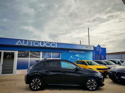 Peugeot 208 50 kWh Allure (2)