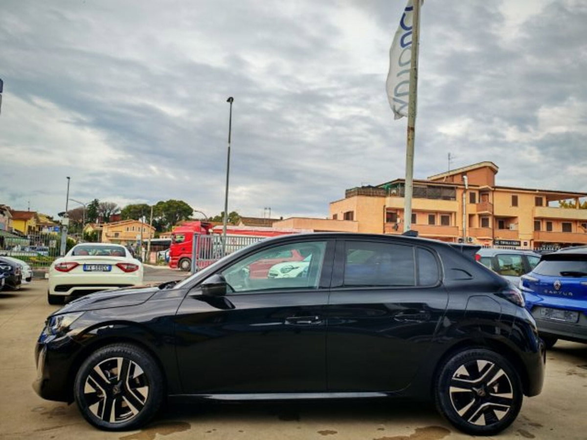 Peugeot 208 50 kWh Allure (5)