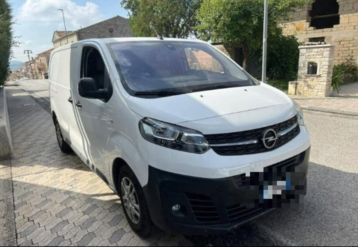 Opel Vivaro Furgone 2.0 Diesel 120CV S&S PC-TN S Furgone Enjoy (2)