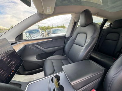Tesla Model Y Long Range Dual Motor awd (14)