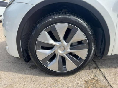 Tesla Model Y Long Range Dual Motor awd (18)