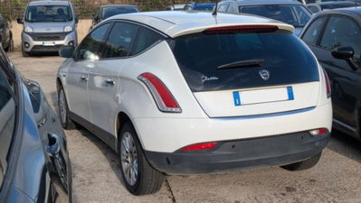 Lancia Delta 1.6 MJT DPF 105 CV Gold (3)