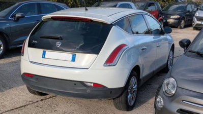 Lancia Delta 1.6 MJT DPF 105 CV Gold (4)