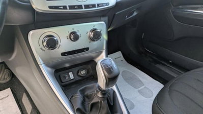 Lancia Delta 1.6 MJT DPF 105 CV Gold (6)