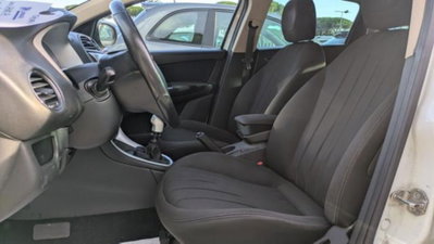 Lancia Delta 1.6 MJT DPF 105 CV Gold (8)