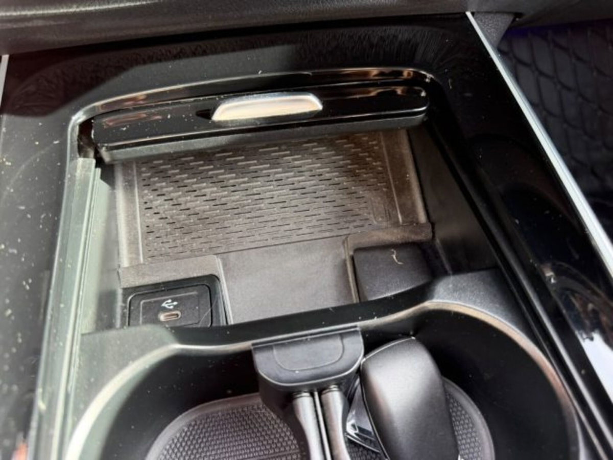 Mercedes-Benz GLA SUV 220 d Progressive Advanced Plus 4matic auto (13)