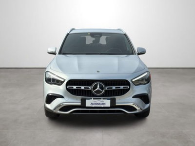 Mercedes-Benz GLA SUV 220 d Progressive Advanced Plus 4matic auto (2)