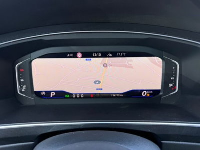 Volkswagen Tiguan 2.0 TDI 150 CV SCR DSG 4MOTION R-Line (17)