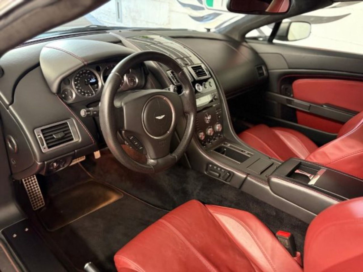 Aston Martin V8 Vantage Cabrio V8 Vantage Roadster (10)