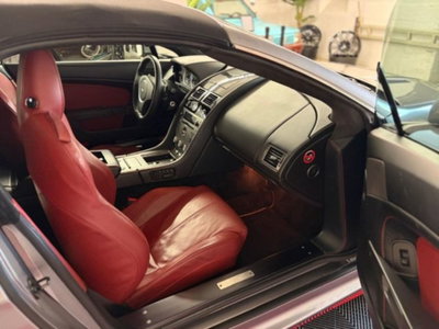 Aston Martin V8 Vantage Cabrio V8 Vantage Roadster (12)