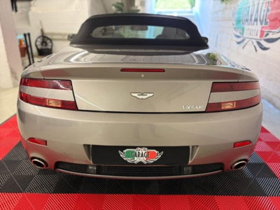 Aston Martin V8 Vantage Cabrio V8 Vantage Roadster (6)